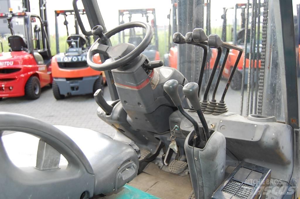 Komatsu FG30C-16 Andere Gabelstapler
