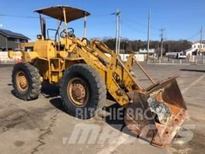 CAT 910 Radlader
