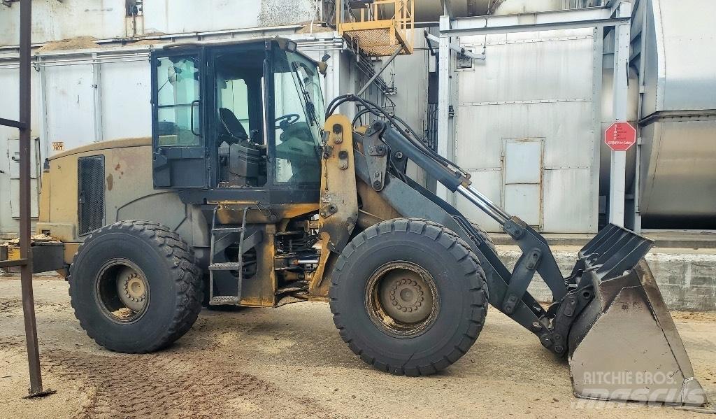 CAT IT38G Radlader
