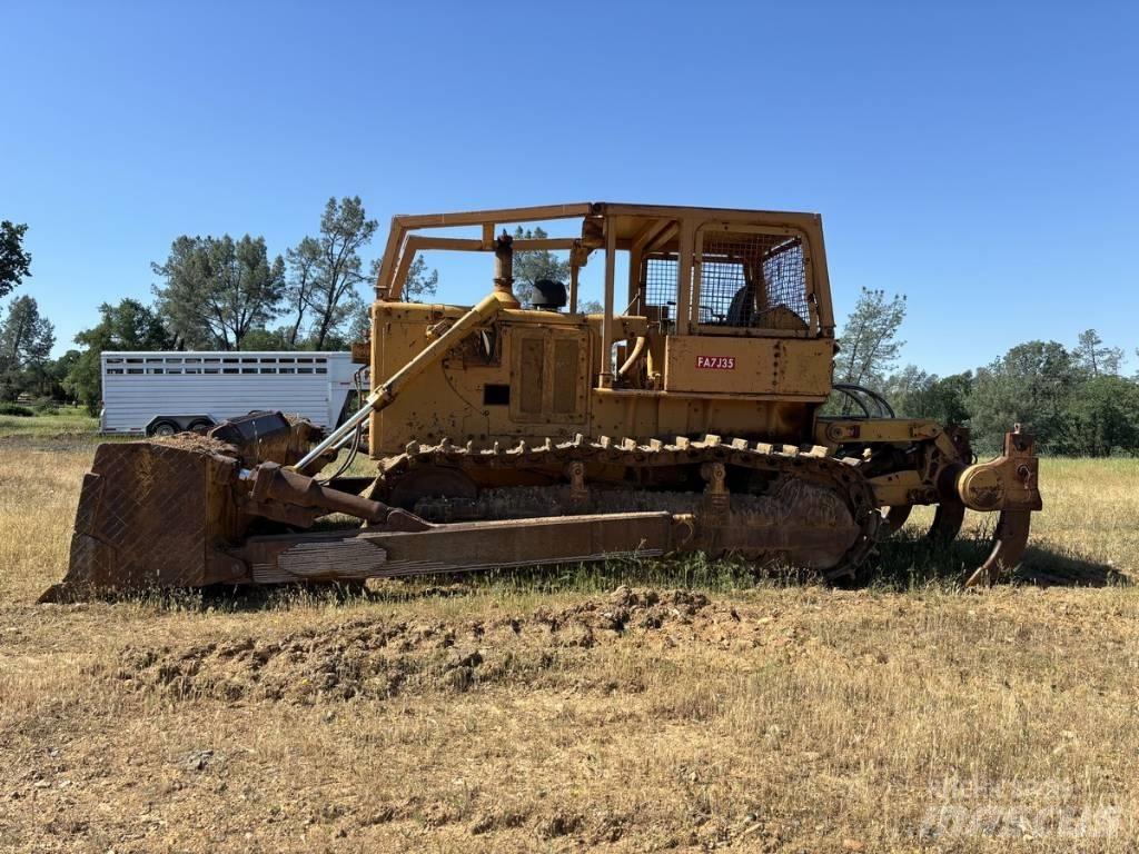 Komatsu D 85-12 Bulldozer