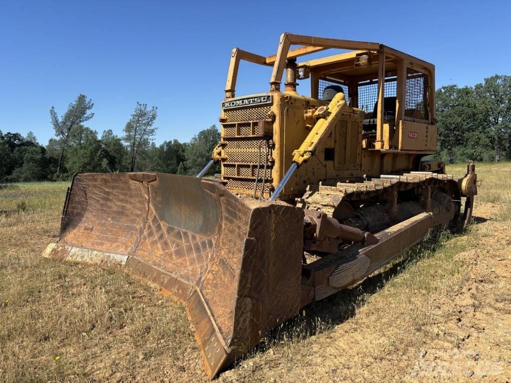 Komatsu D 85-12 Bulldozer