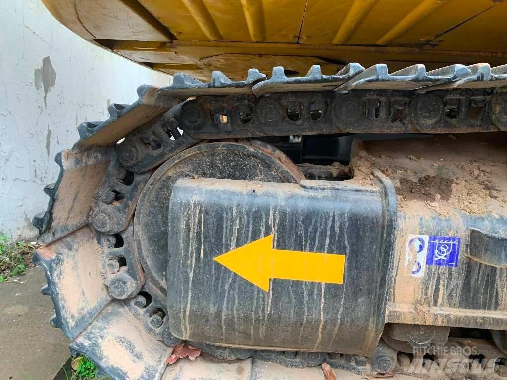CAT 323 D L Raupenbagger