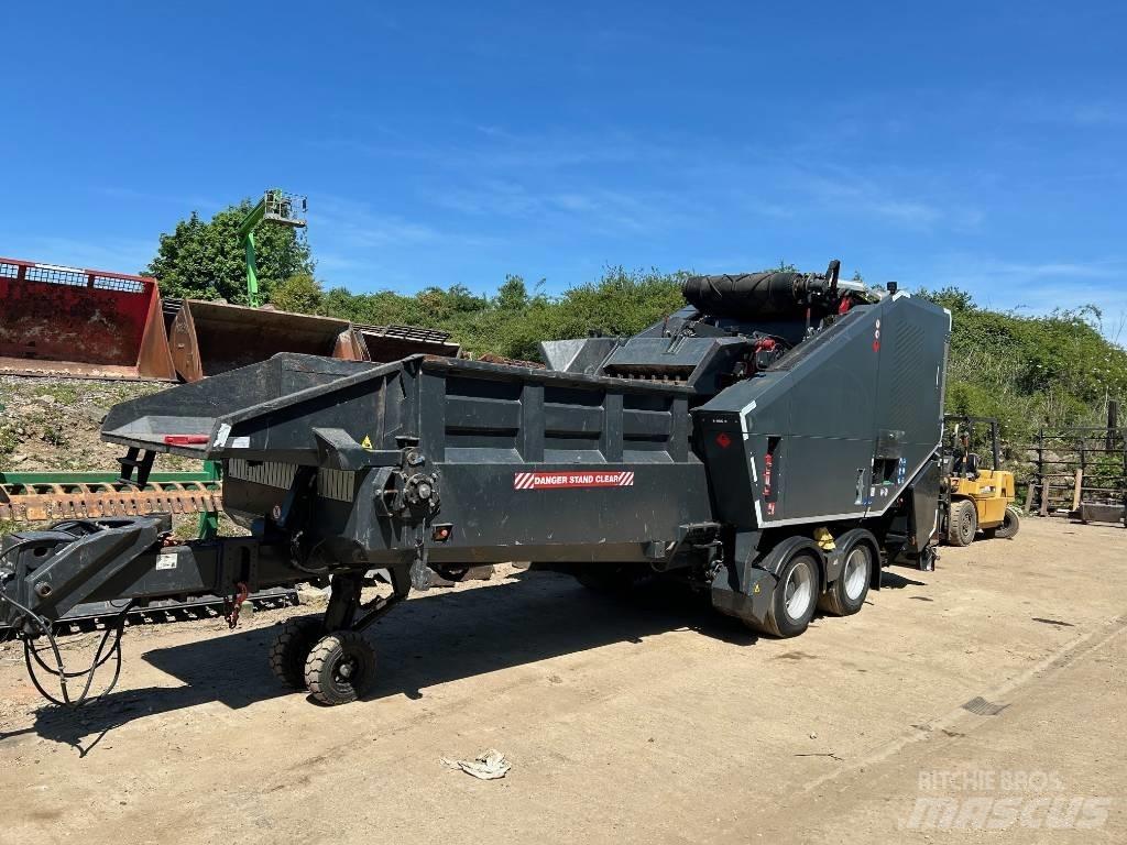 Komptech Axtor 4510 Schredder