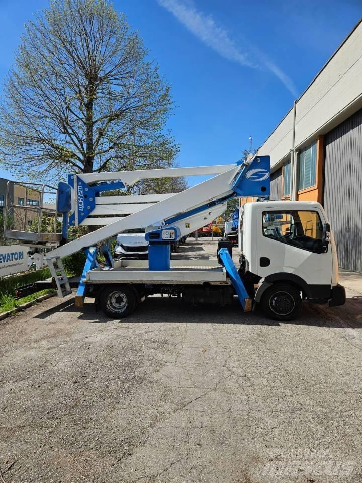 Socage DA 320 LKW-Arbeitsbühnen