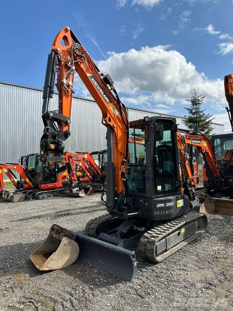Develon DX 35 Z-7 Minibagger < 7t