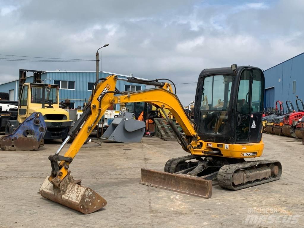 JCB 8030 ZTS Minibagger < 7t