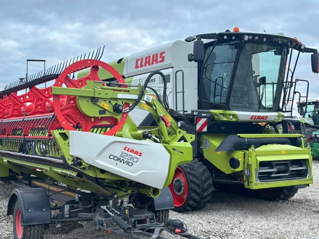 CLAAS Lexion 8900 TT Mähdrescher