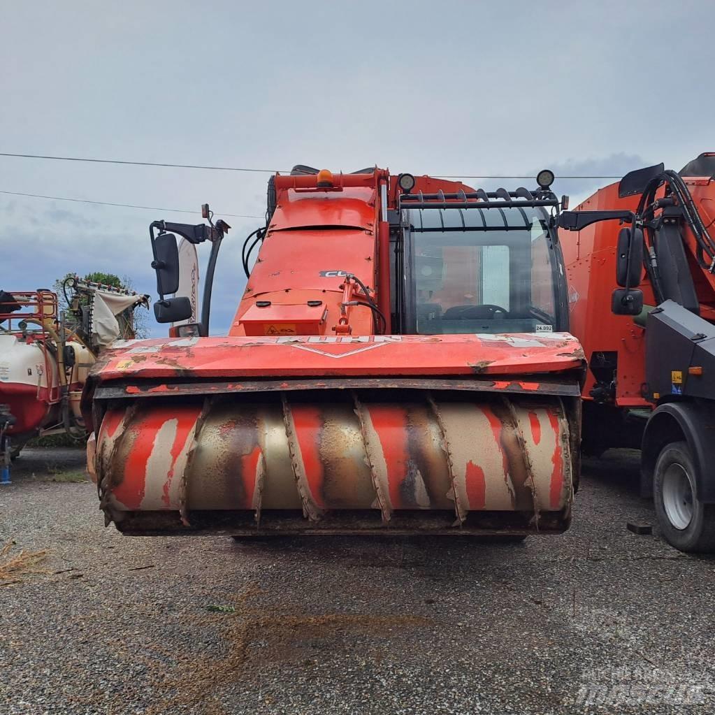 Kuhn SPW 27 Futtermischwagen