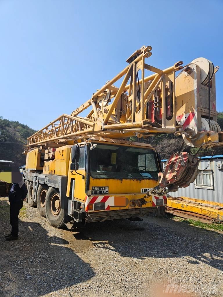 Liebherr LTM 1090-2 All-Terrain-Krane