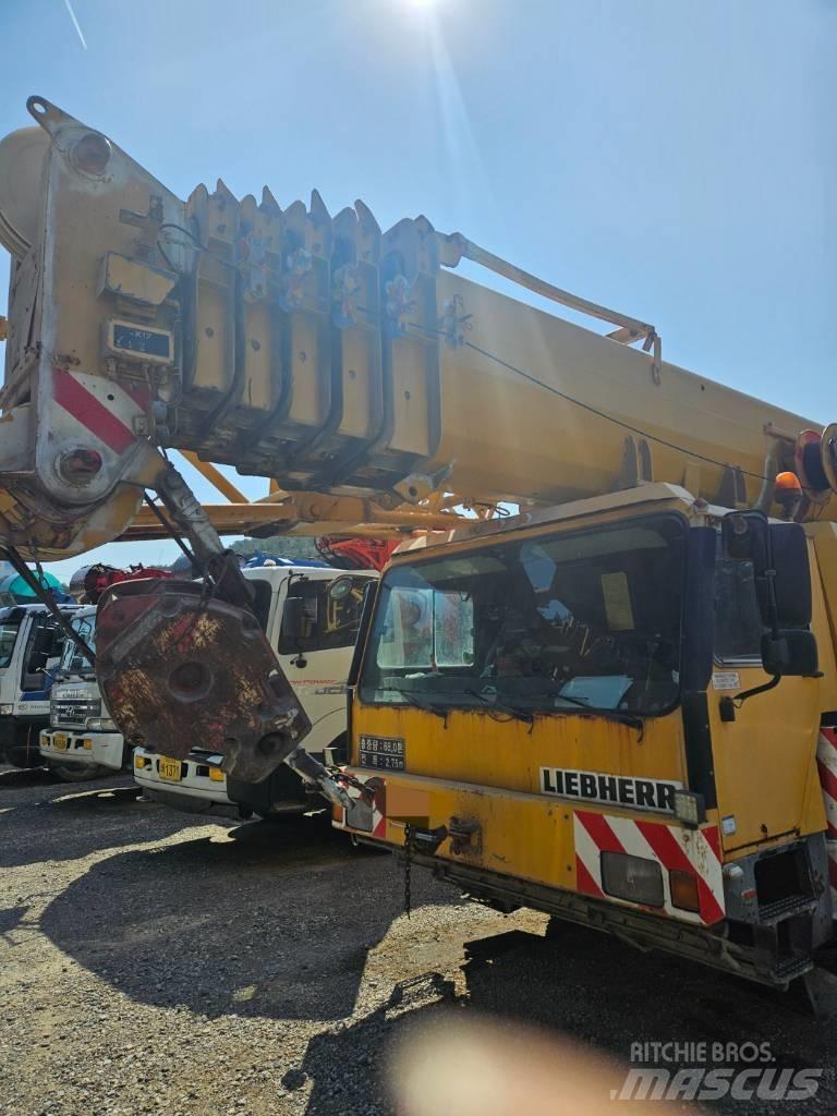Liebherr LTM 1090-2 All-Terrain-Krane