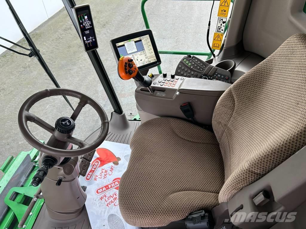 John Deere T 560 i Mähdrescher