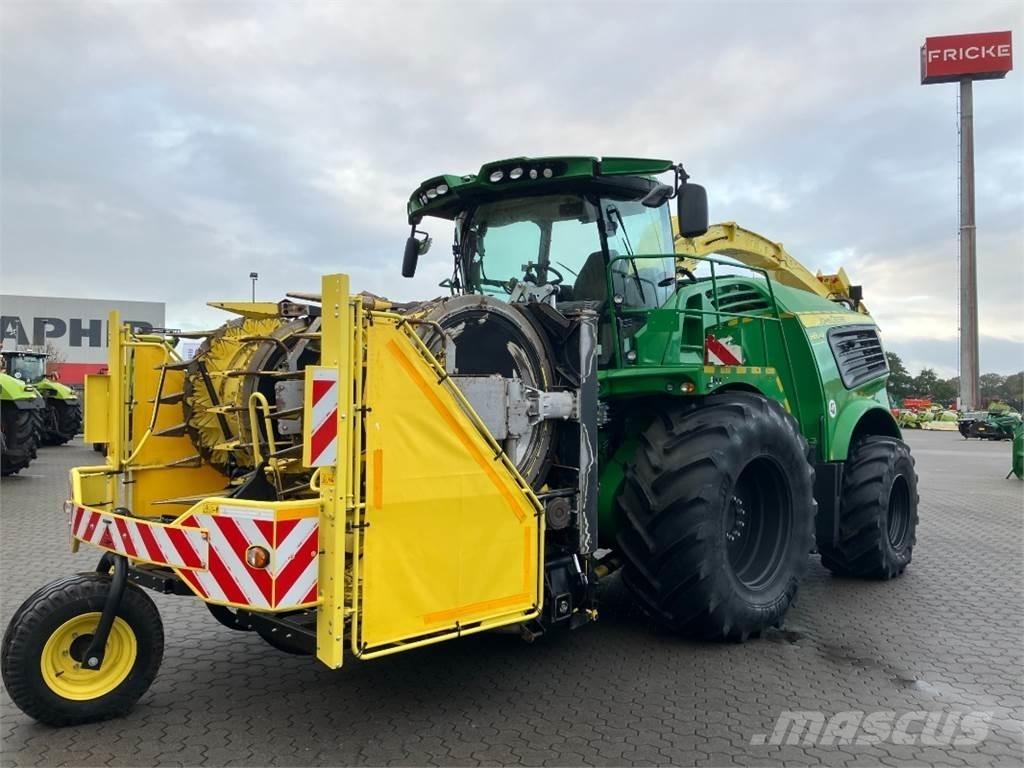 John Deere 9800i Feldhäcksler