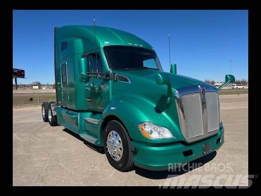 Kenworth T 680 Sattelzugmaschinen