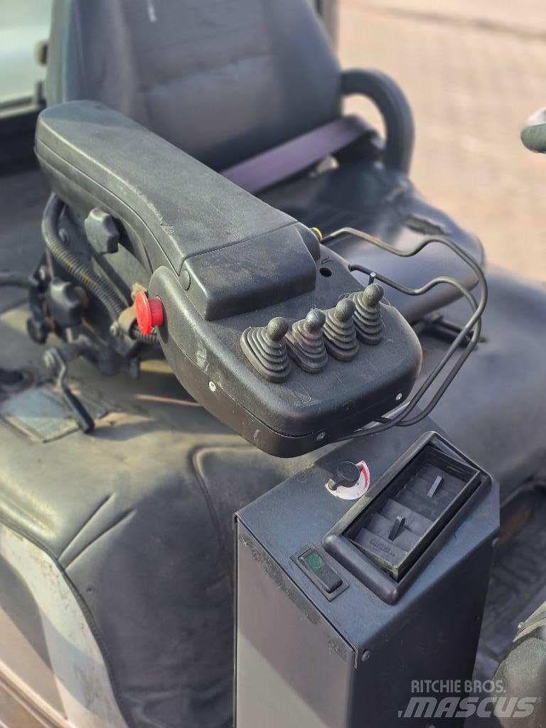 Nissan FGD02 A 32 Q Gasstapler