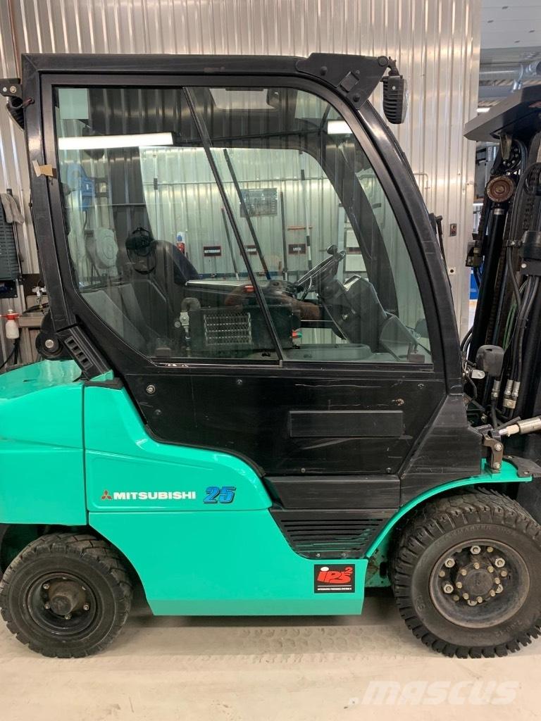 Mitsubishi FD 25 N2 Dieselstapler
