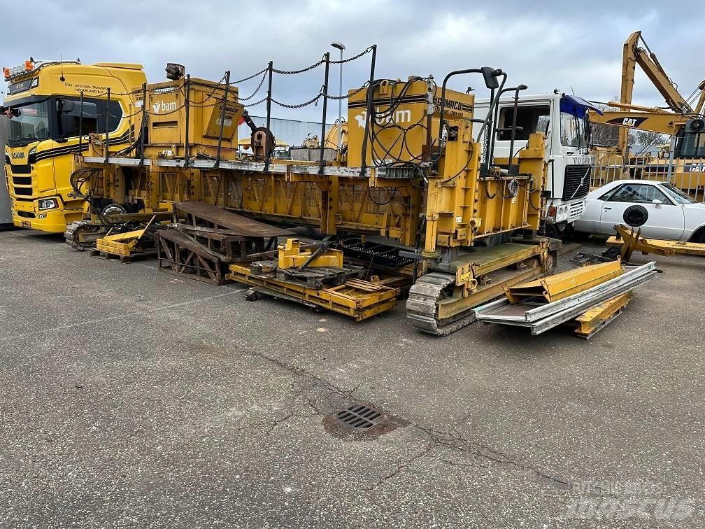 Gomaco TC 600 Strassenfertiger