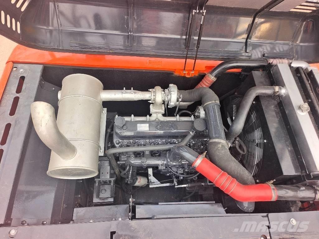 Doosan DX 225 Raupenbagger