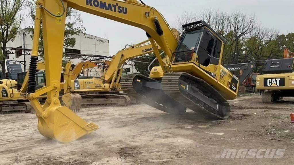 Komatsu PC 220-8 Raupenbagger