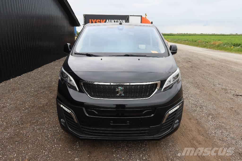 Peugeot E-Traveller PKWs