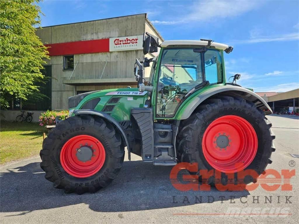 Fendt 718 Traktoren