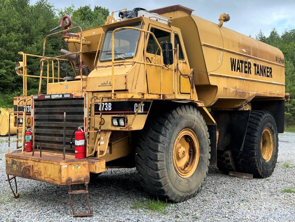 CAT 773 B Wassertanker