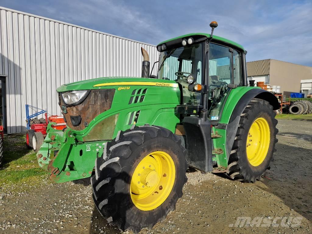 John Deere 6140 M Traktoren