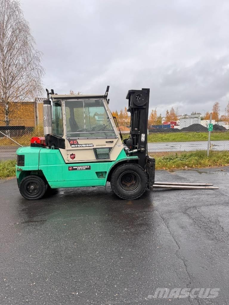 Mitsubishi FD 45 Dieselstapler