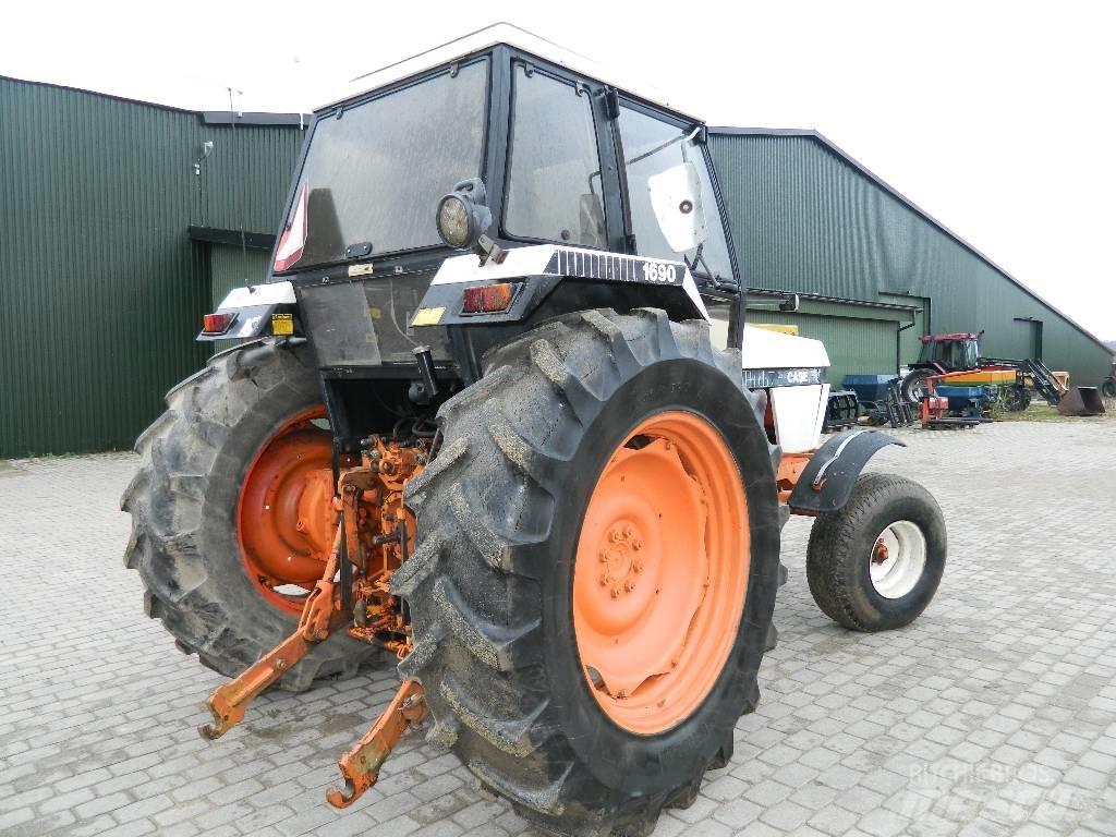 Case IH 1690 Traktoren