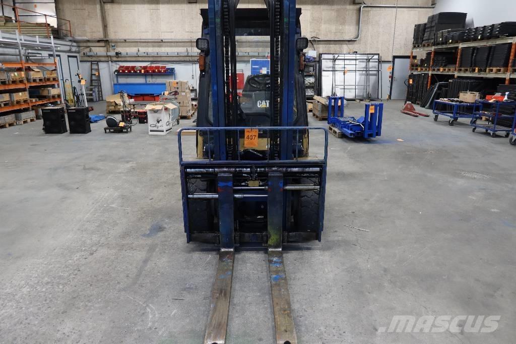 CAT TRUCK Dieselstapler