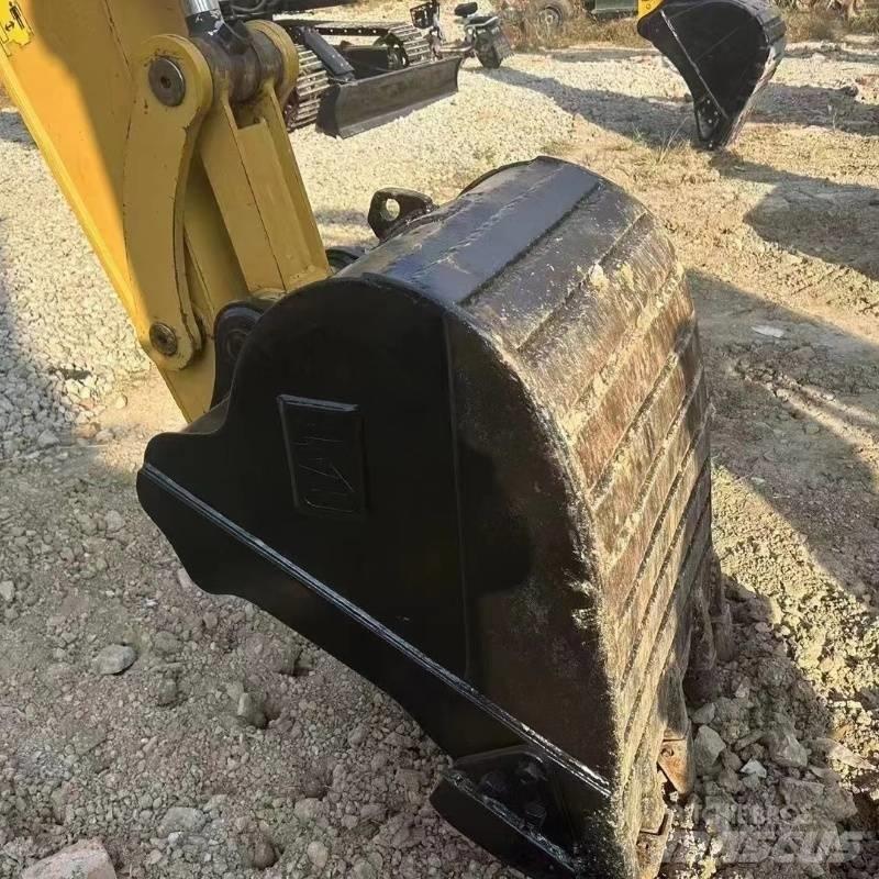 CAT 307E2 Raupenbagger
