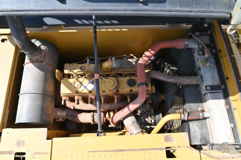 CAT 323D3 Mobilbagger