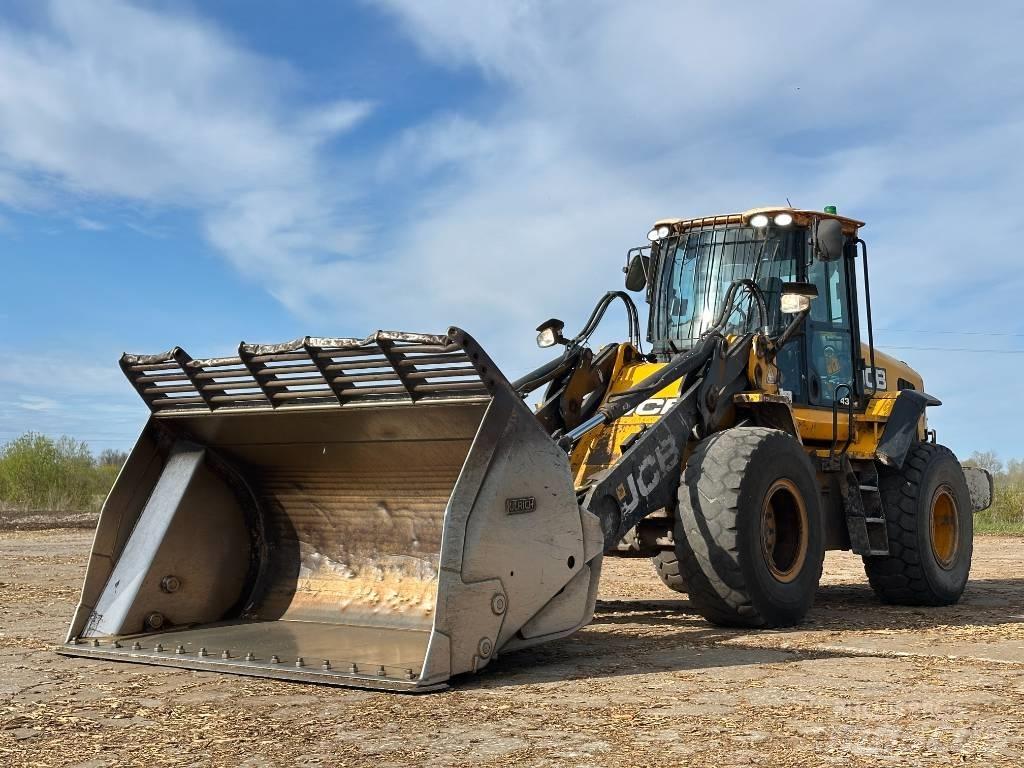 JCB 437 HT Radlader