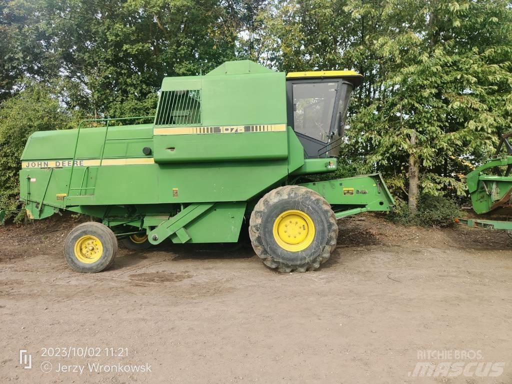John Deere 1075 Mähdrescher