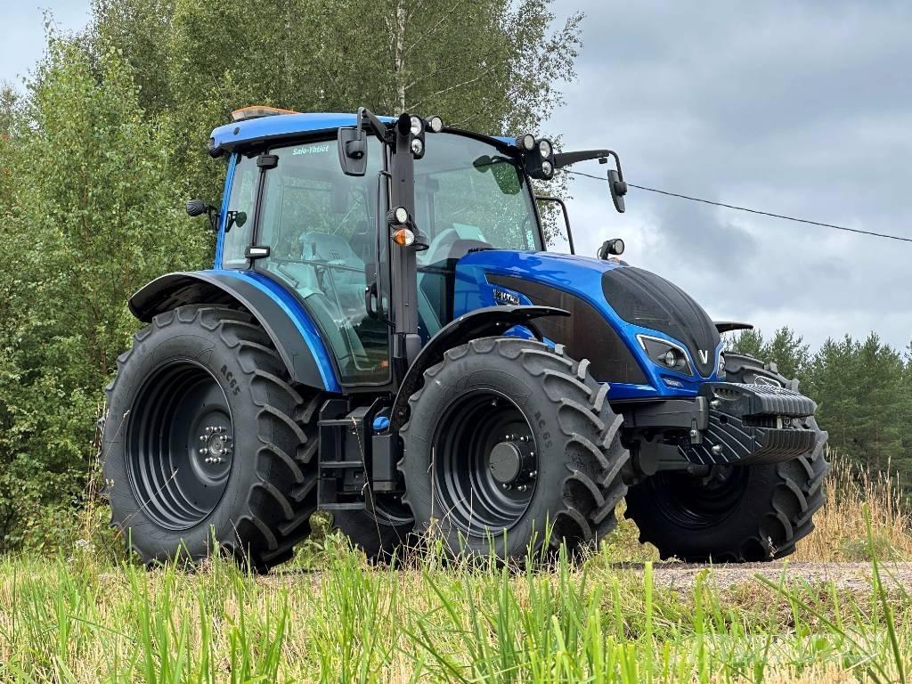 Valtra A 114 Traktoren