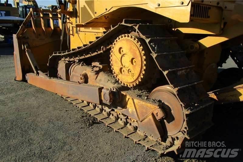 CAT D6R2 Bulldozer