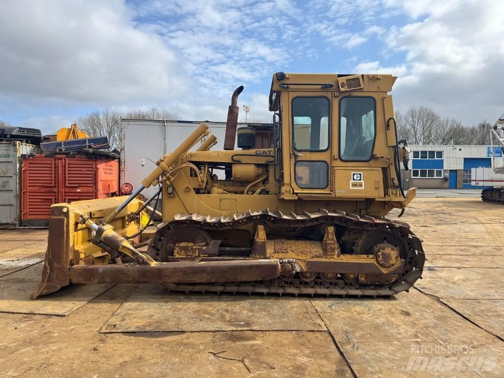 CAT D 6 D Bulldozer