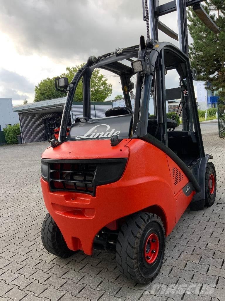 Linde H35T-02 Gasstapler