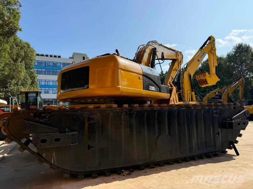 CAT 320 D Amphibienbagger
