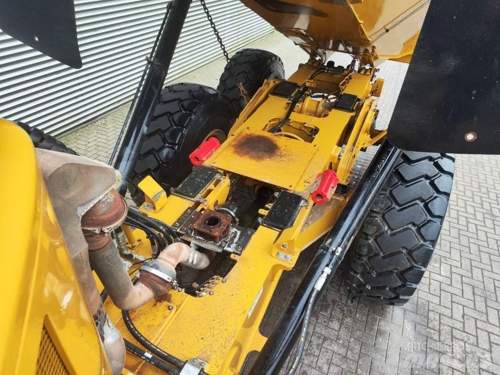 CAT 725 C2 6x6 Dumper - Knickgelenk
