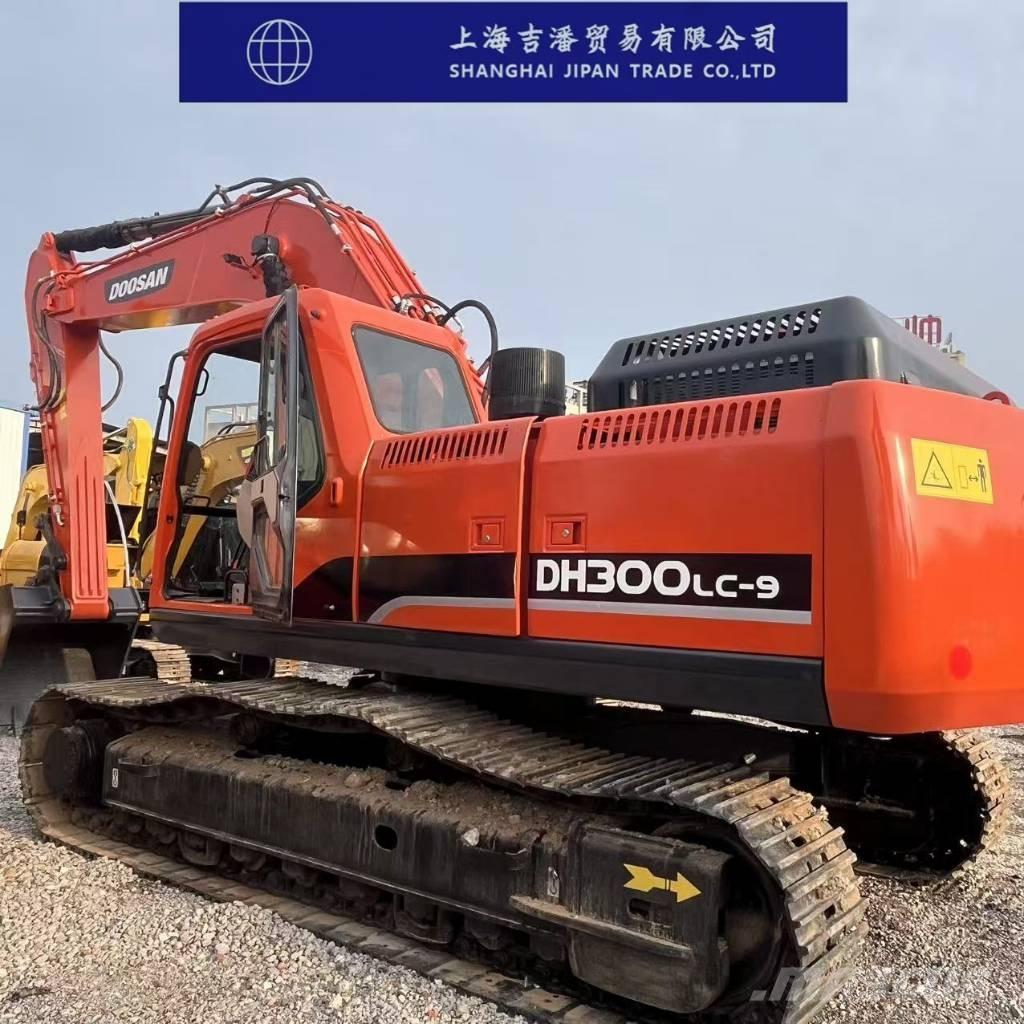 Doosan DH 300 Raupenbagger