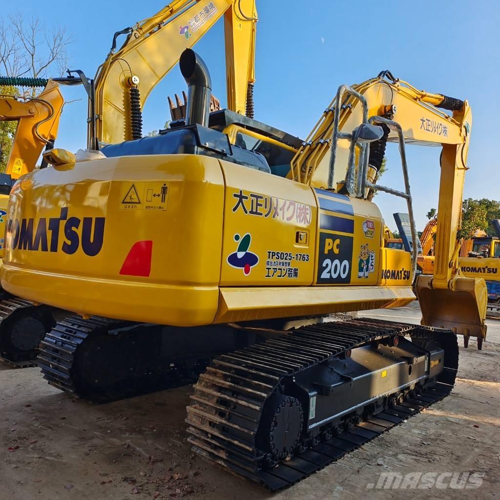 Komatsu PC 200-8 Raupenbagger