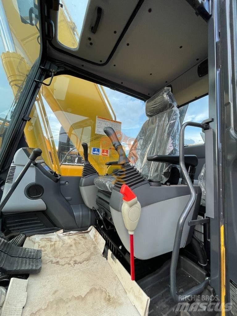 Komatsu PC 220-8 Raupenbagger