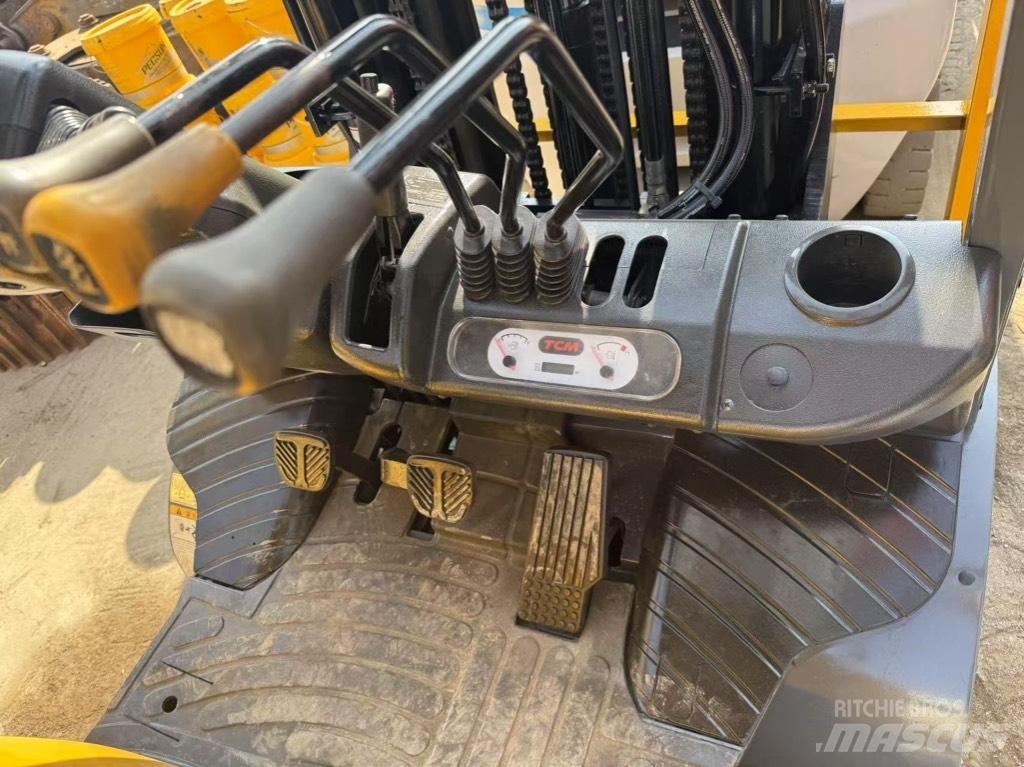 TCM FD 25 Dieselstapler