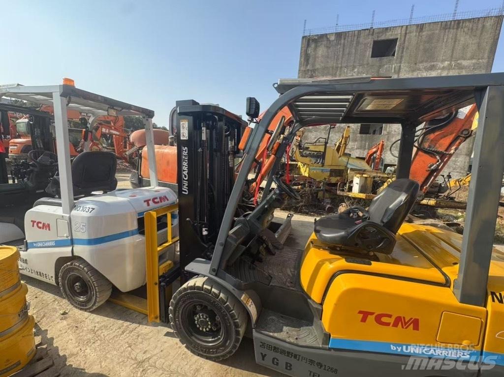 TCM FD 25 Dieselstapler
