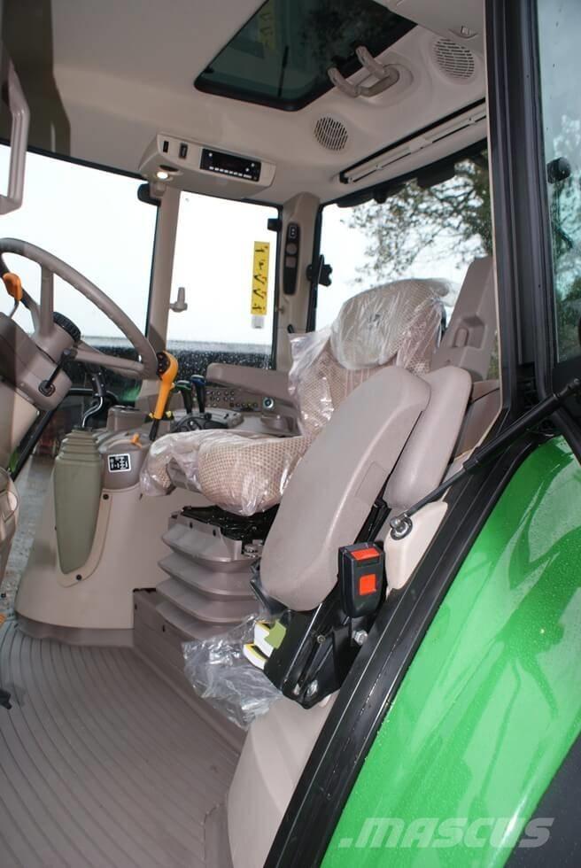 John Deere 6120 M Traktoren