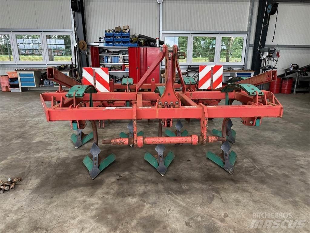 Kverneland CLD 300 Grubber