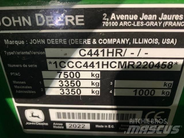 John Deere C441 R Rundballenpressen