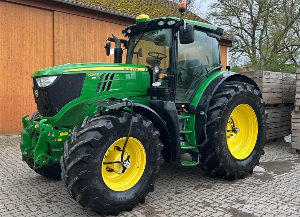 John Deere 6210R Traktoren