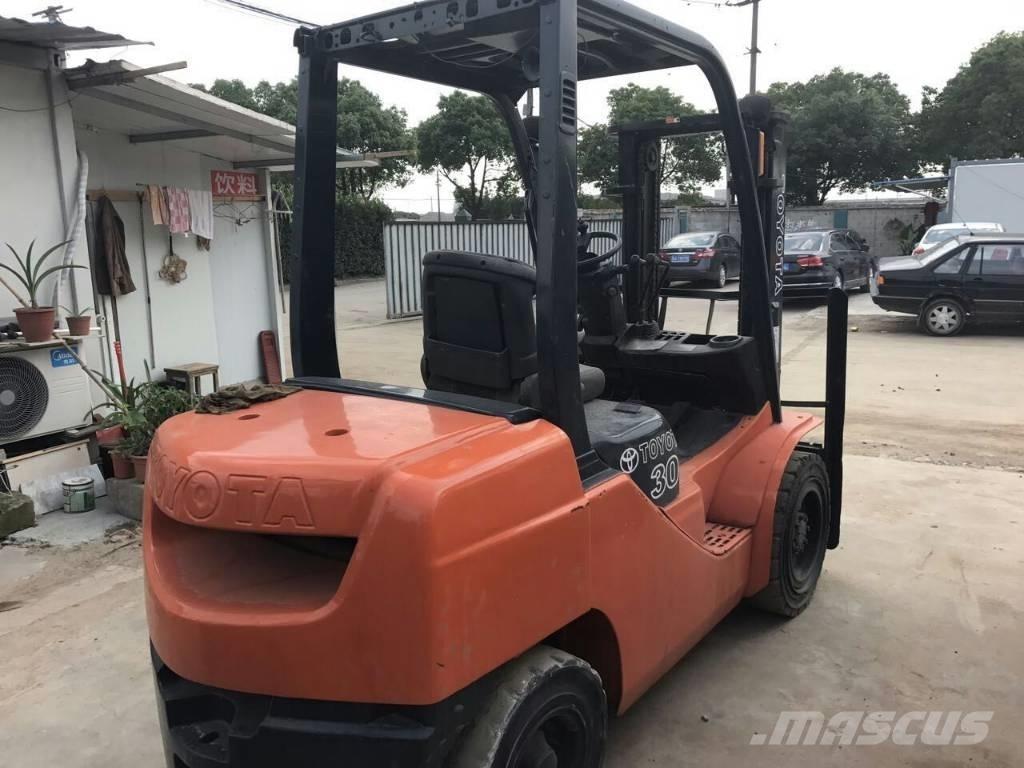Toyota FD 30 Dieselstapler