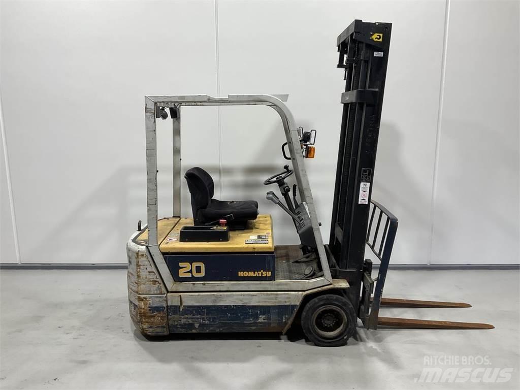 Komatsu FB20M-2E Elektrostapler